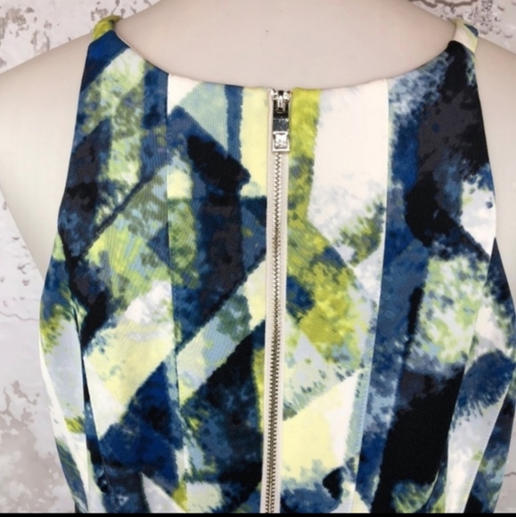 Vince Camuto Blue Yellow Sleeveless Flare … - Picture 7 of 8